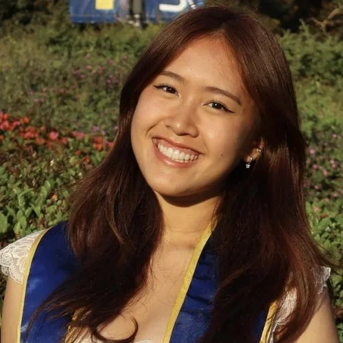 A headshot of Grace Deng